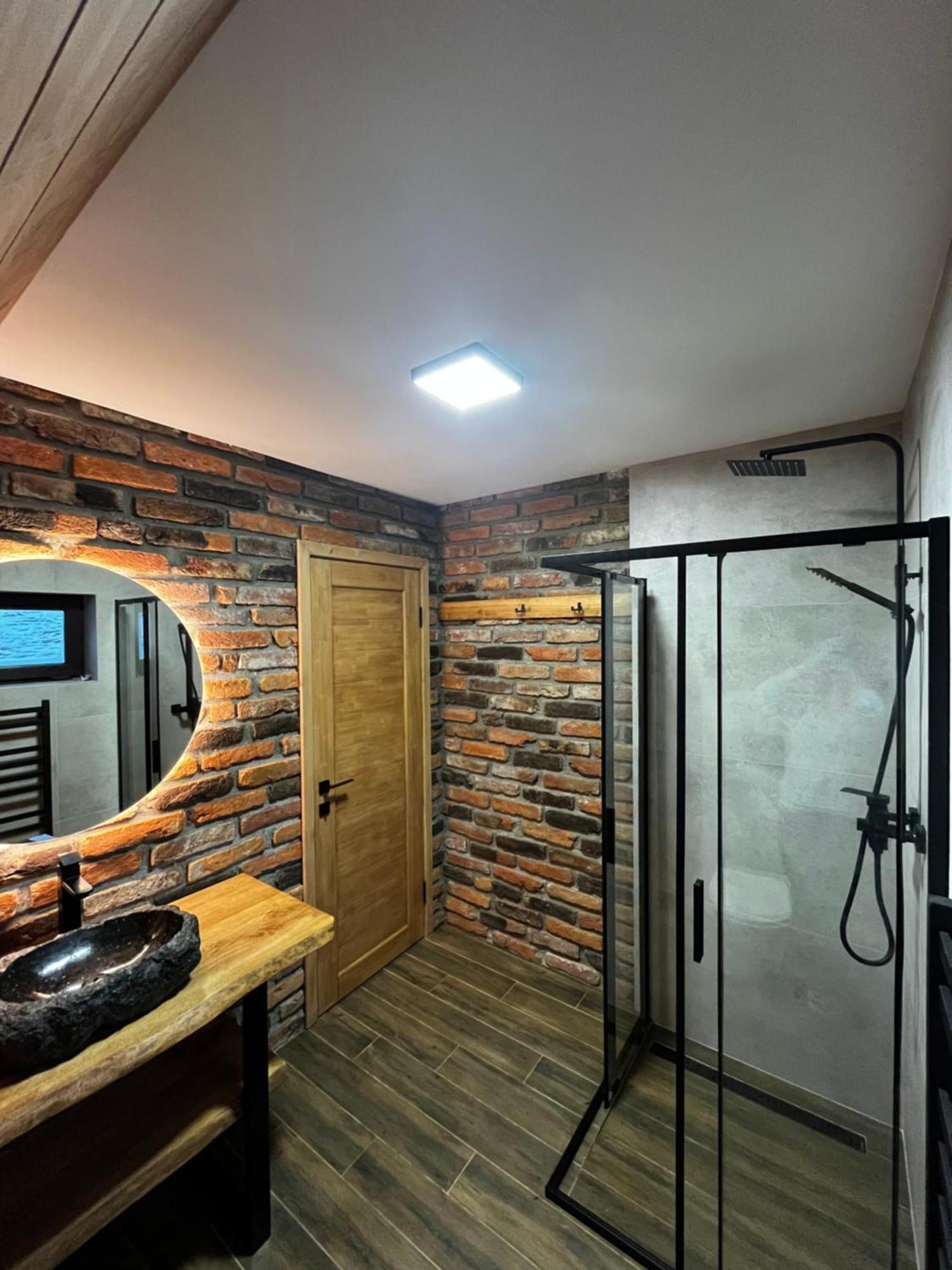 Тихий Куточок Villa Изки Екстериор снимка